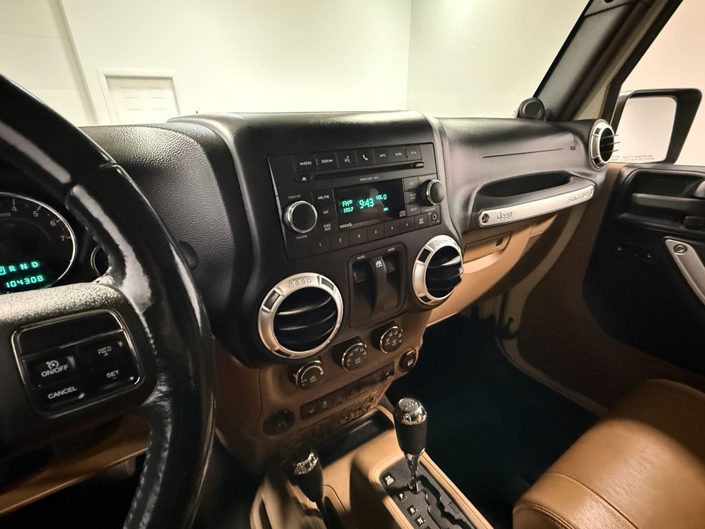 2011 Jeep Wrangler Sahara