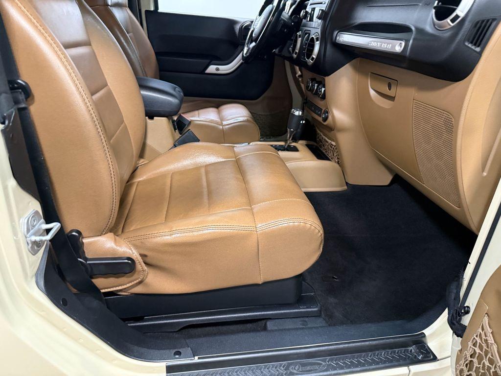 2011 Jeep Wrangler Sahara