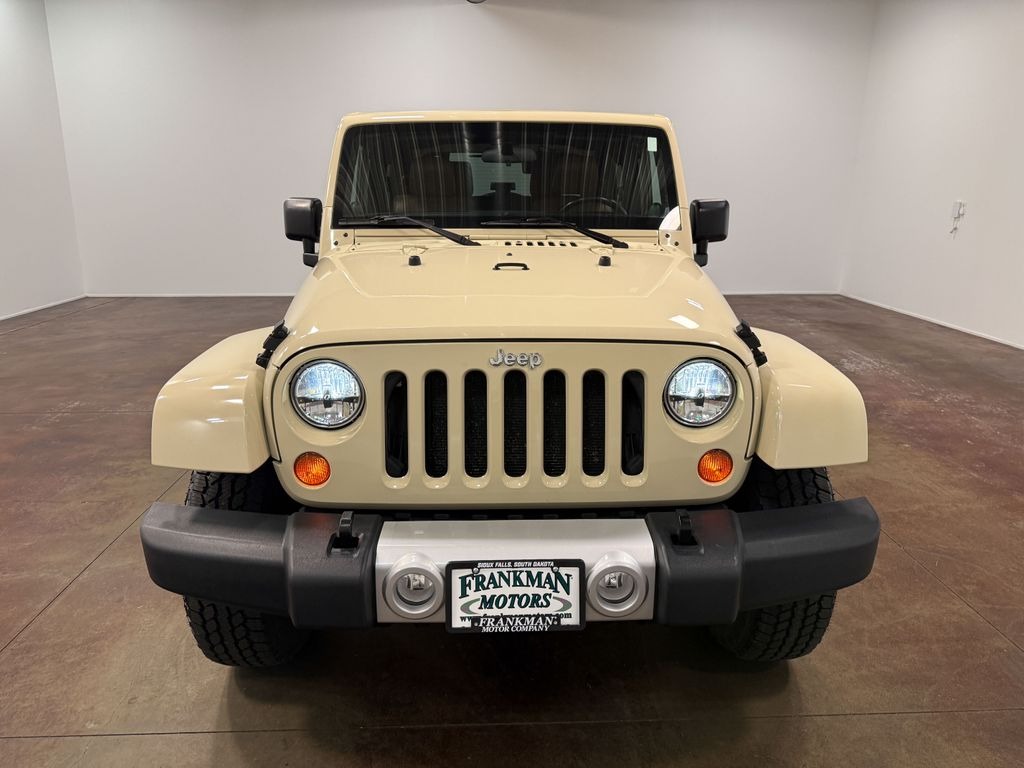 2011 Jeep Wrangler Sahara