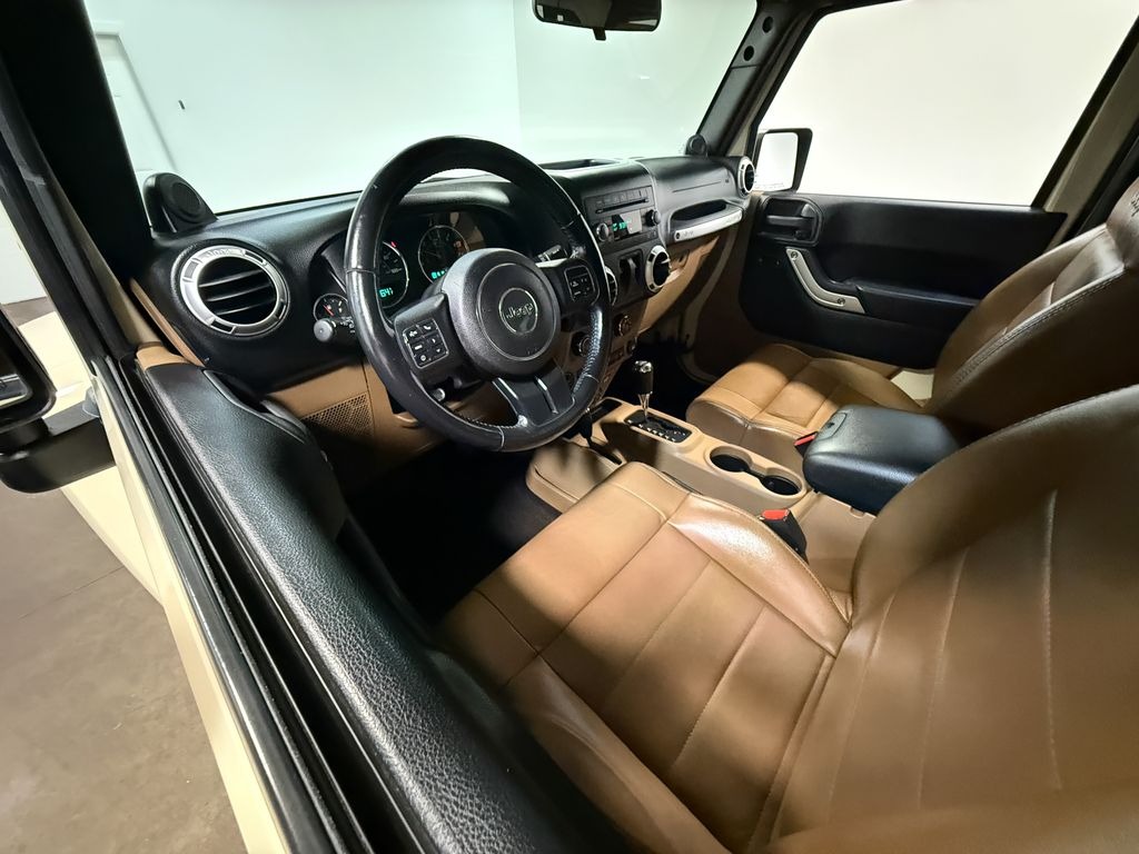 2011 Jeep Wrangler Sahara