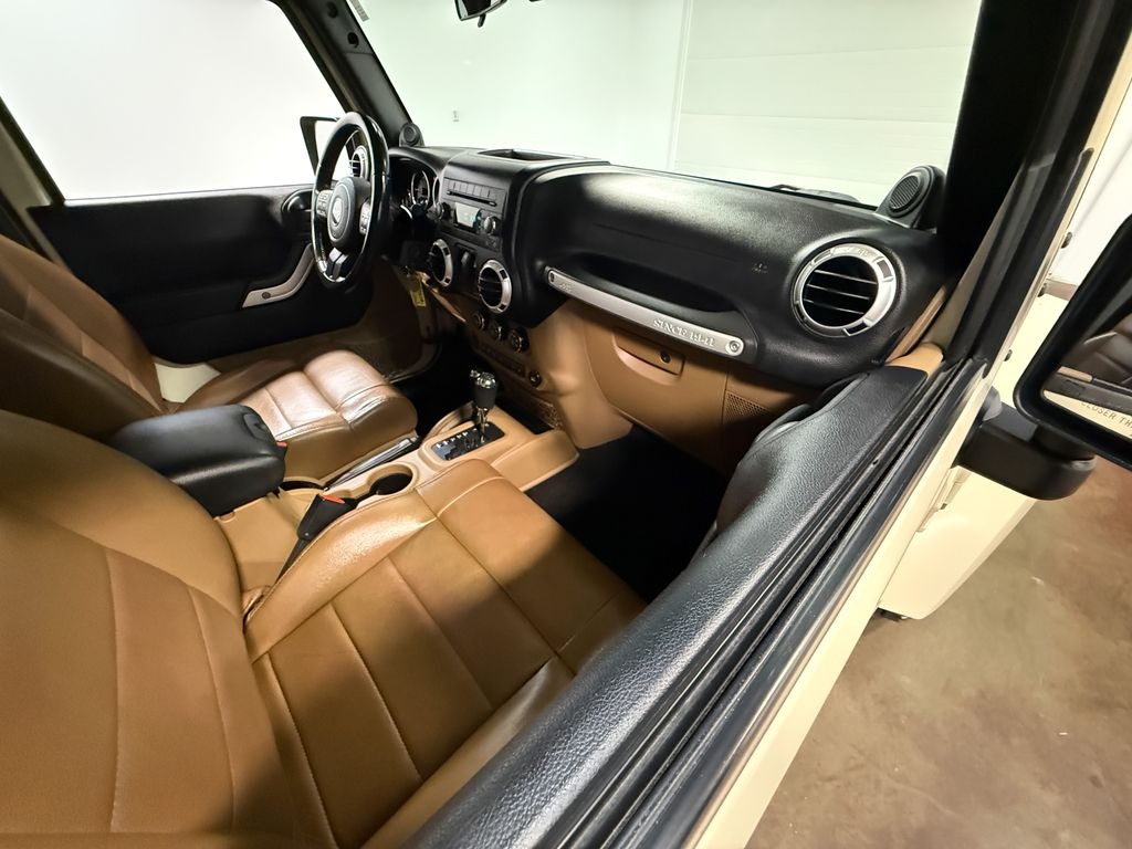 2011 Jeep Wrangler Sahara