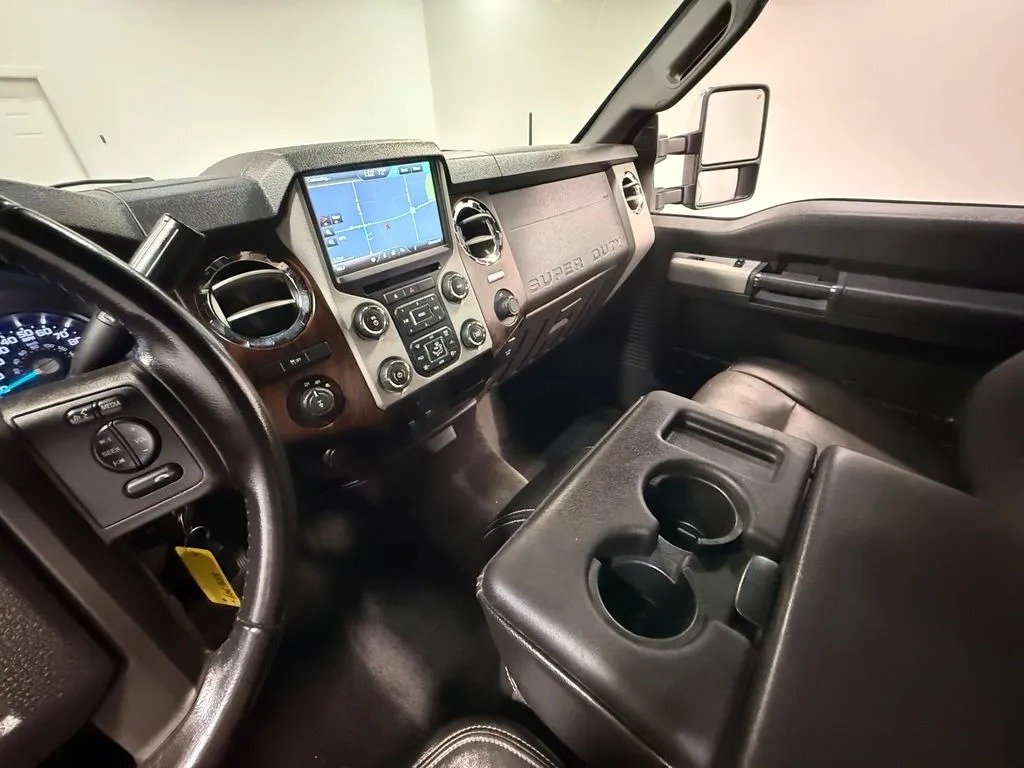 2015 Ford F-250 Super Duty Lariat