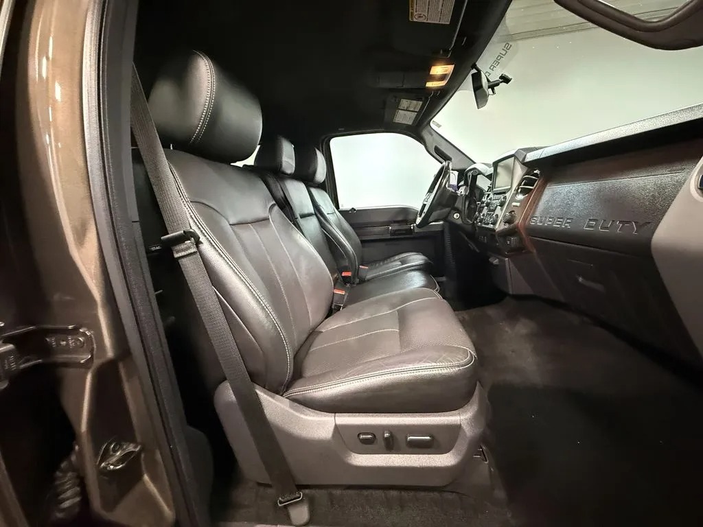 2015 Ford F-250 Super Duty Lariat