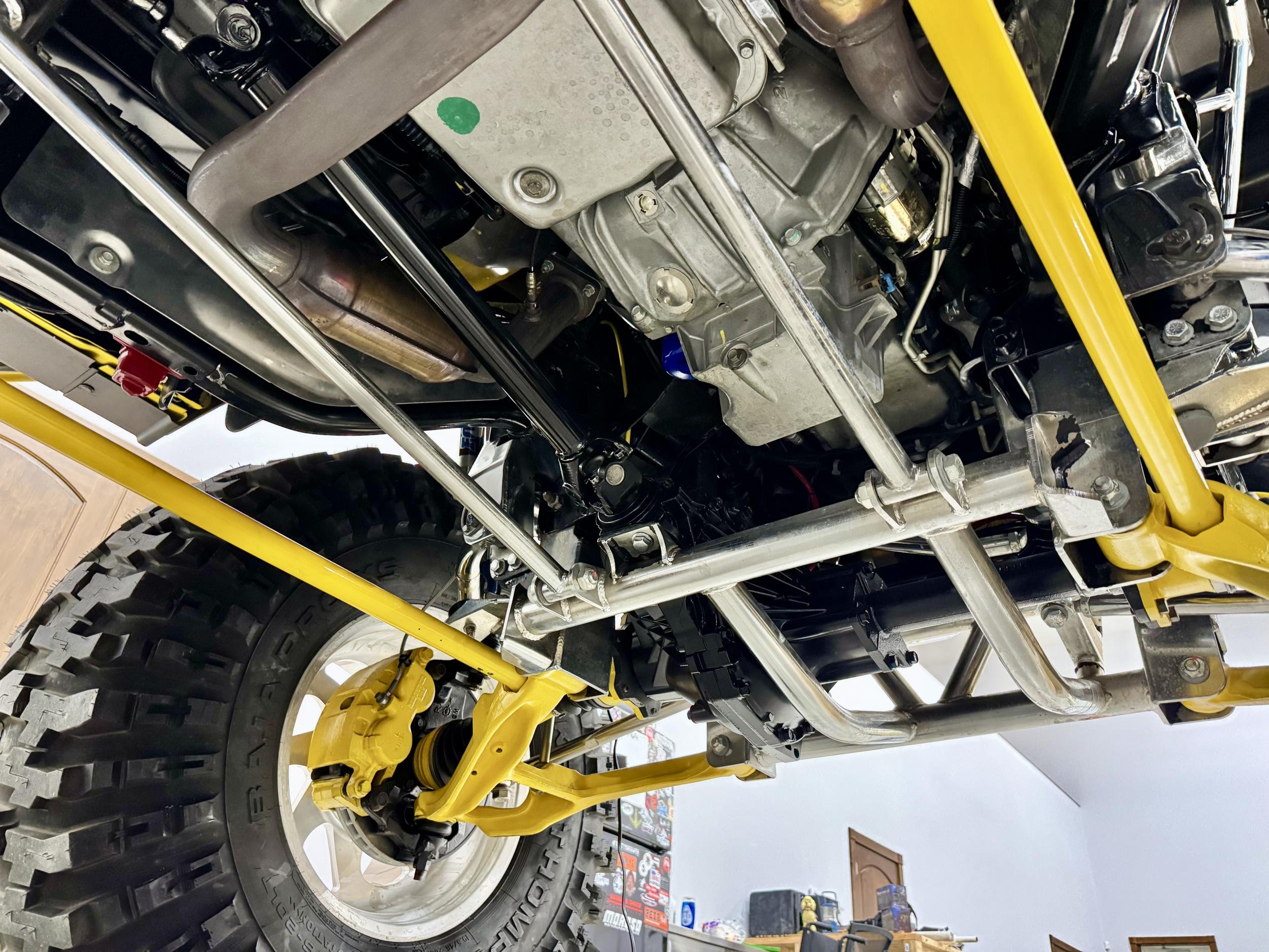 4k-Mile 2003 HUMMER H2