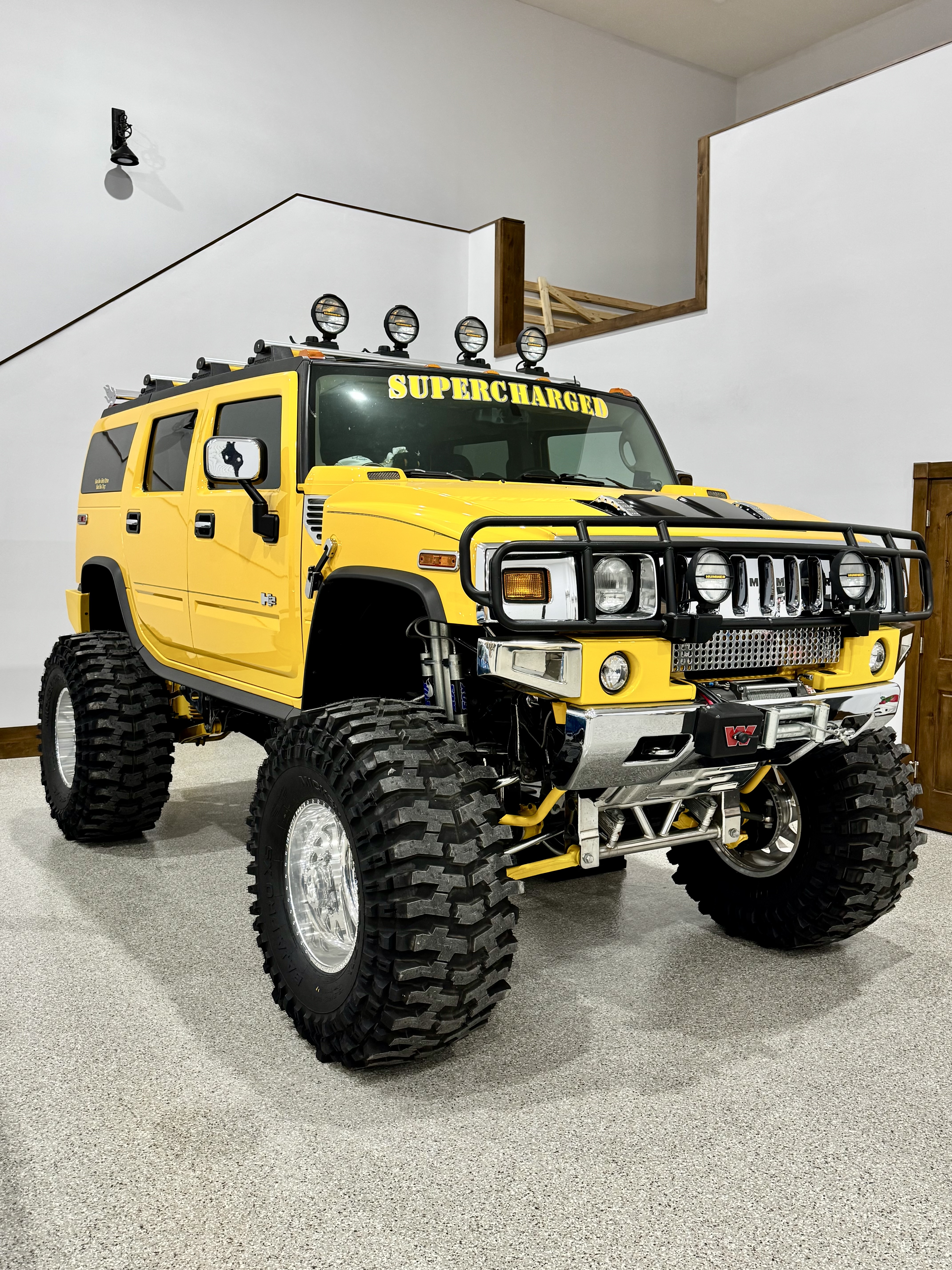  HUMMER H2