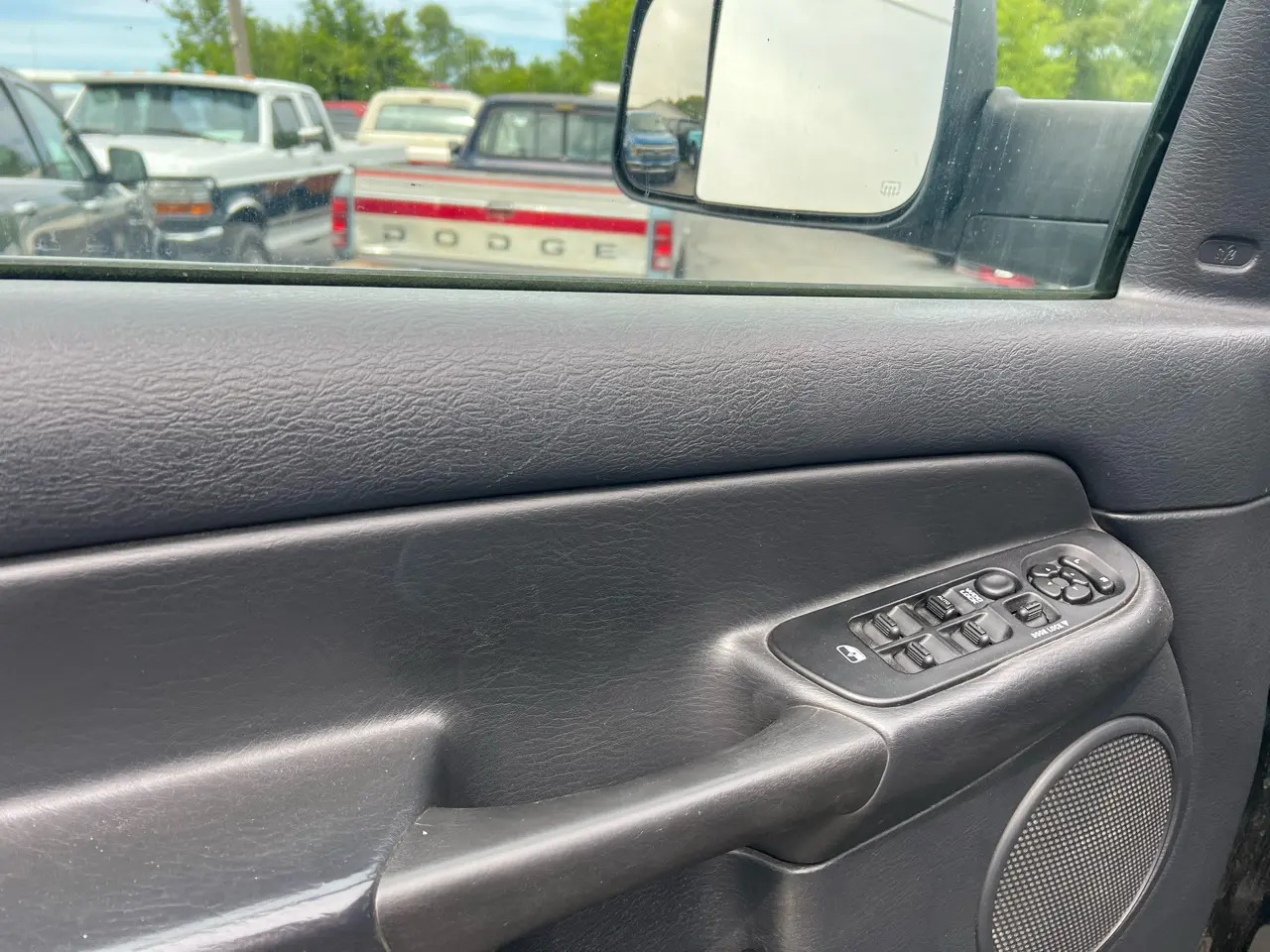 2003 Dodge Ram 2500 SLT