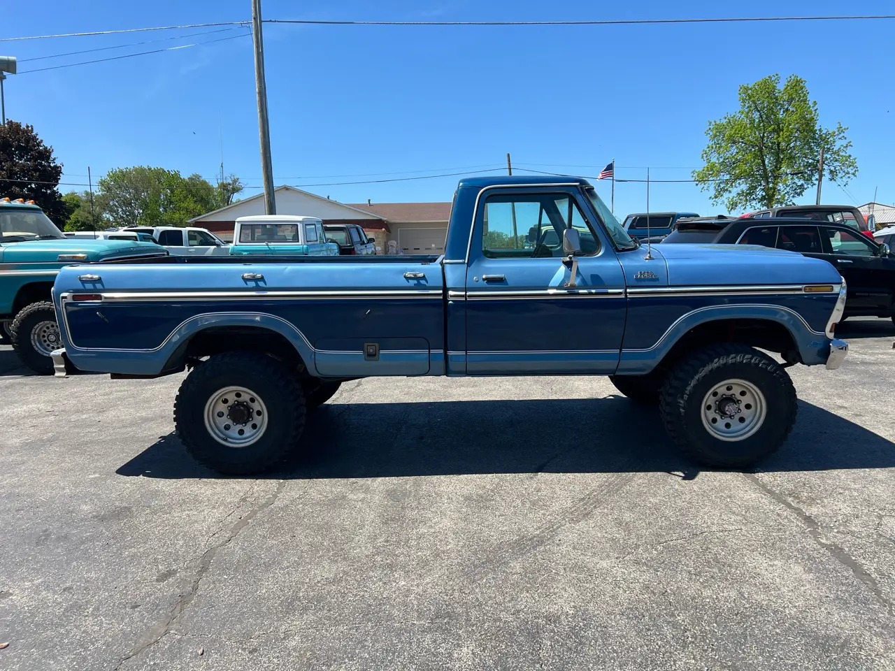 1979 Ford F-250 Ranger - 4