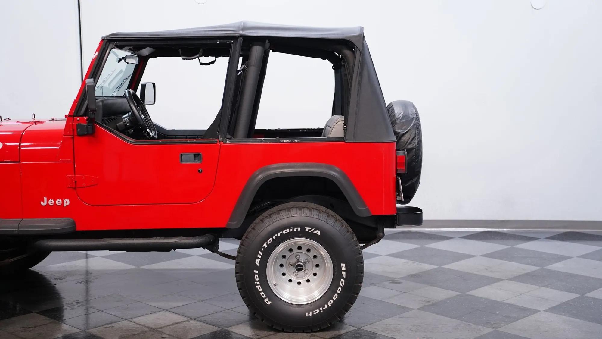 21k-Mile 1993 Jeep Wrangler S 4×4