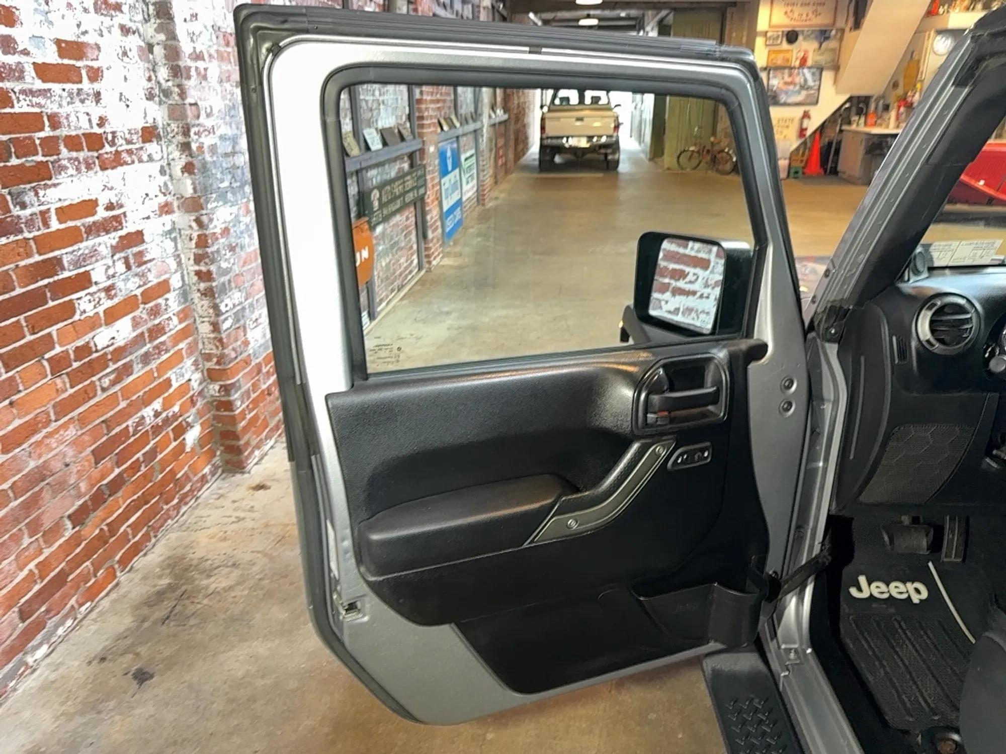 2013 Jeep Wrangler Unlimited Sport