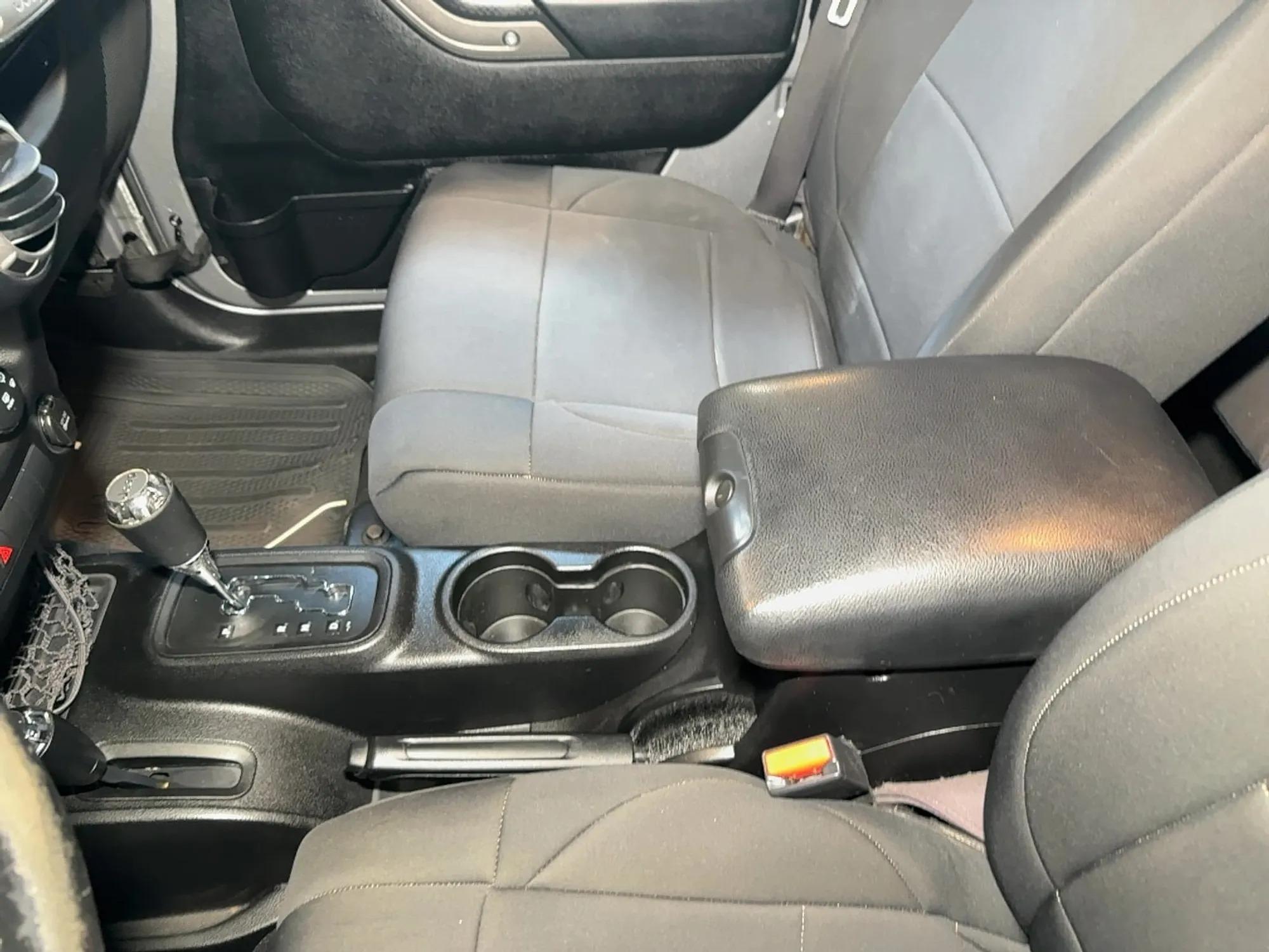 2013 Jeep Wrangler Unlimited Sport