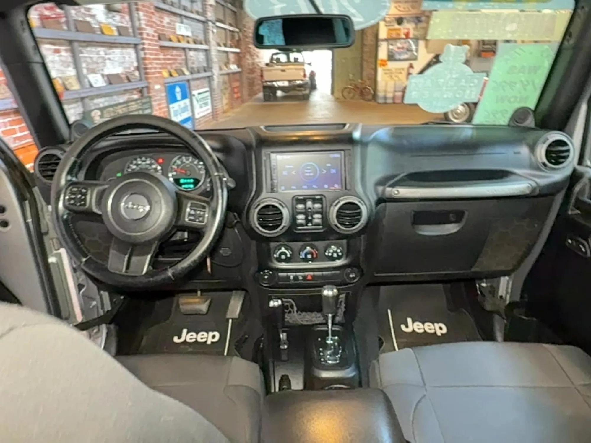 2013 Jeep Wrangler Unlimited Sport
