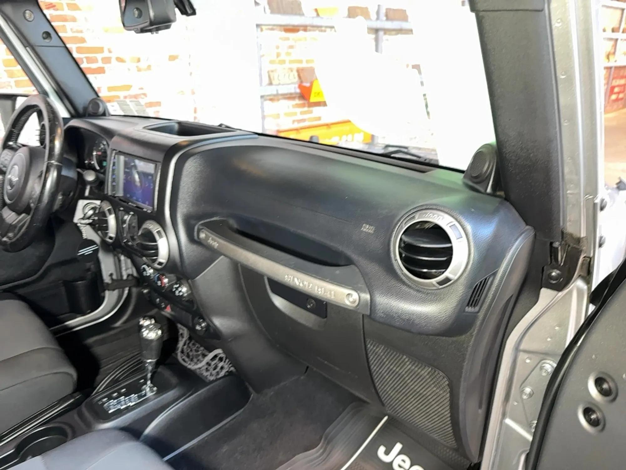 2013 Jeep Wrangler Unlimited Sport