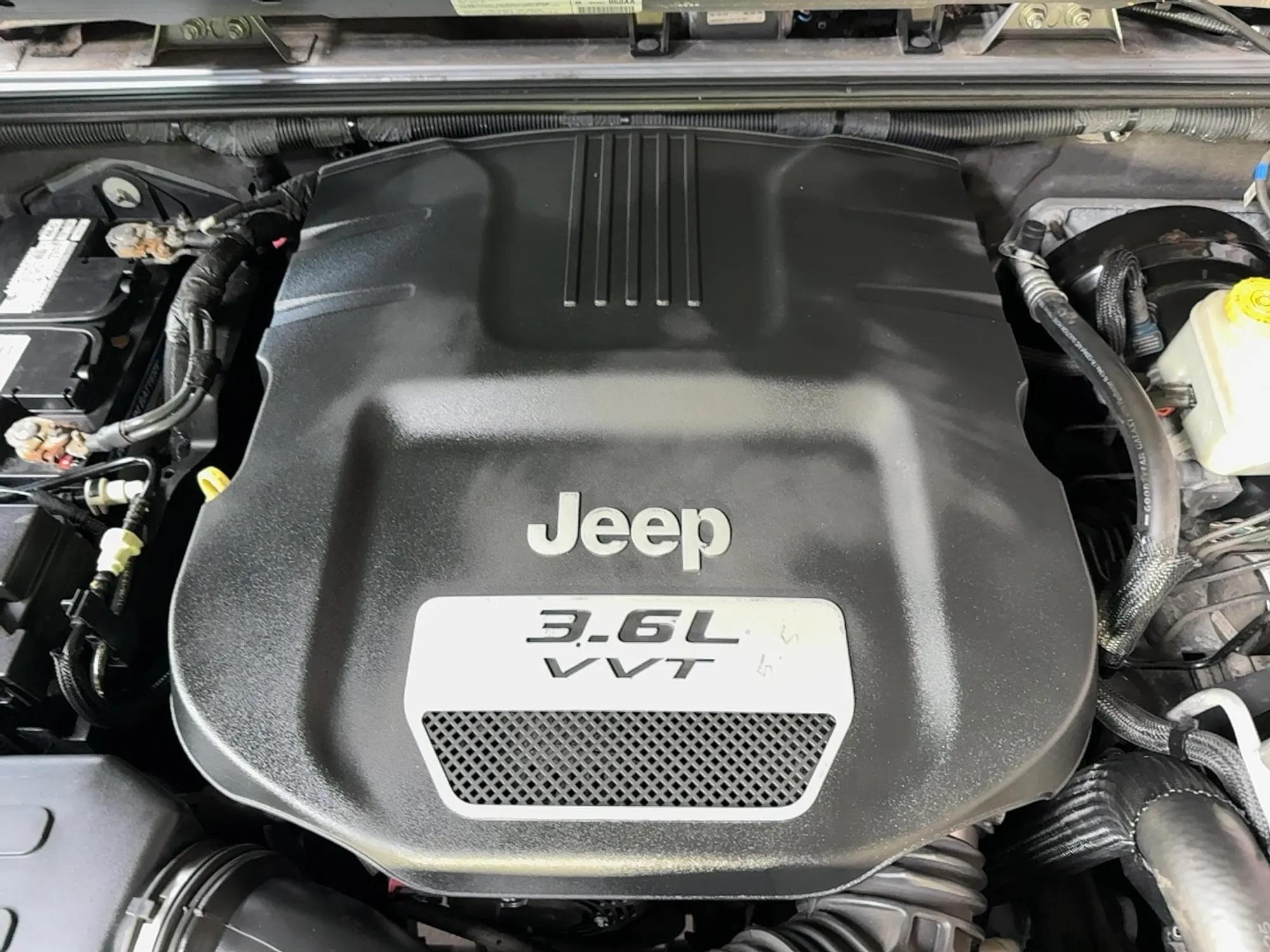 2013 Jeep Wrangler Unlimited Sport