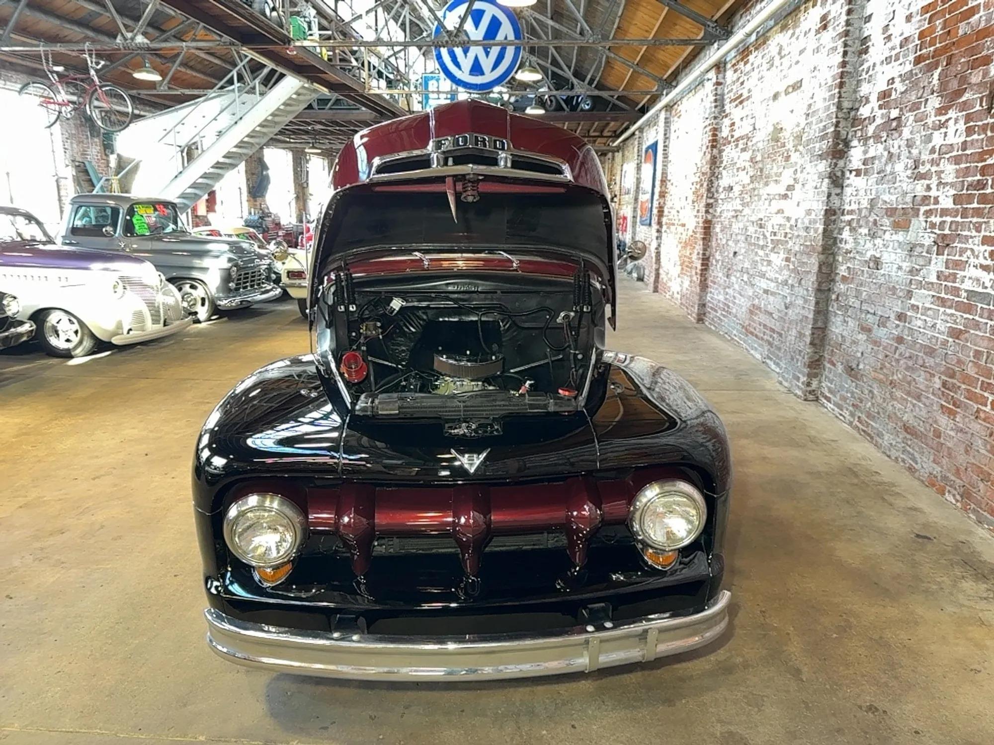 1952 Ford F-1
