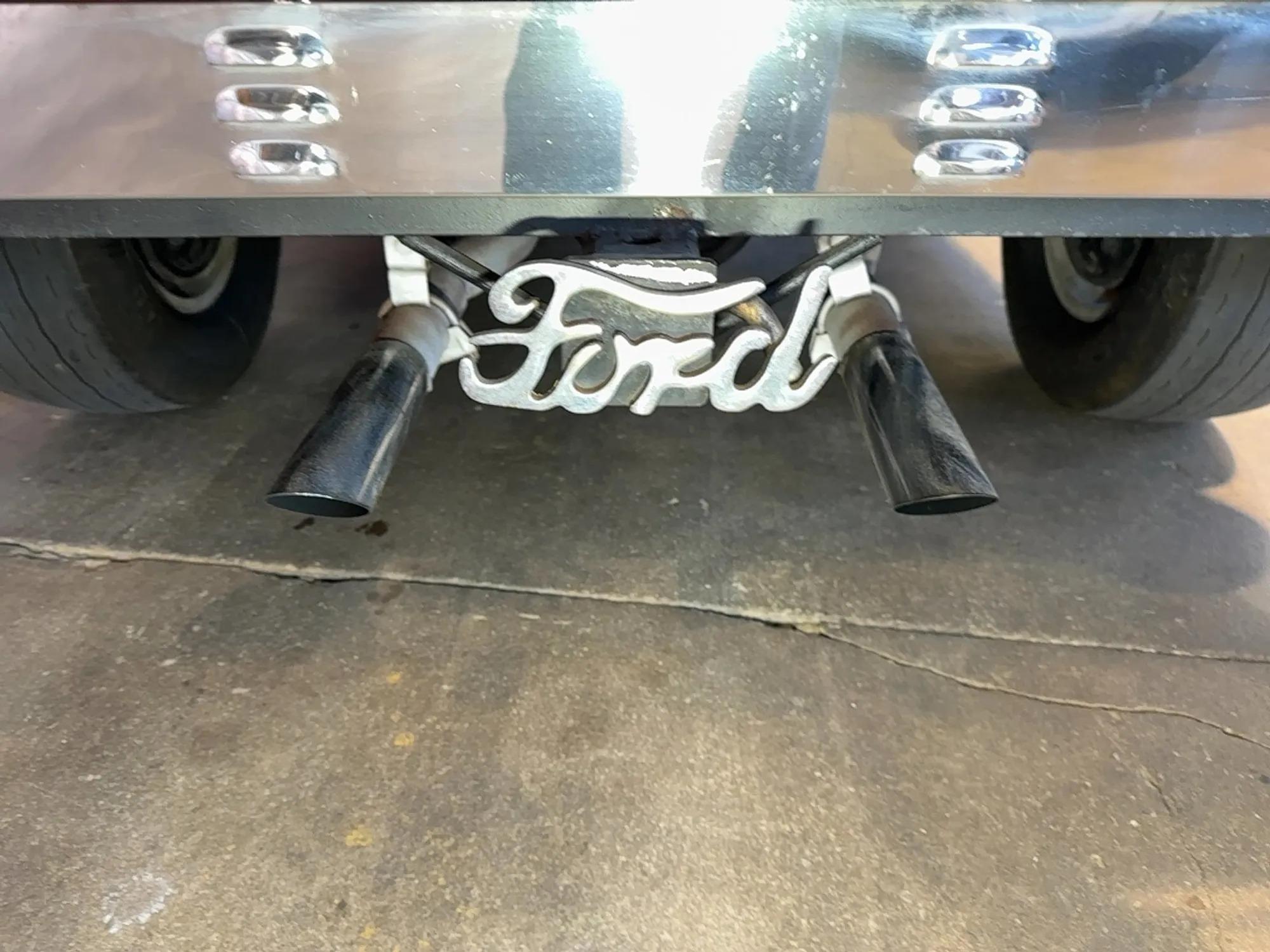 1952 Ford F-1