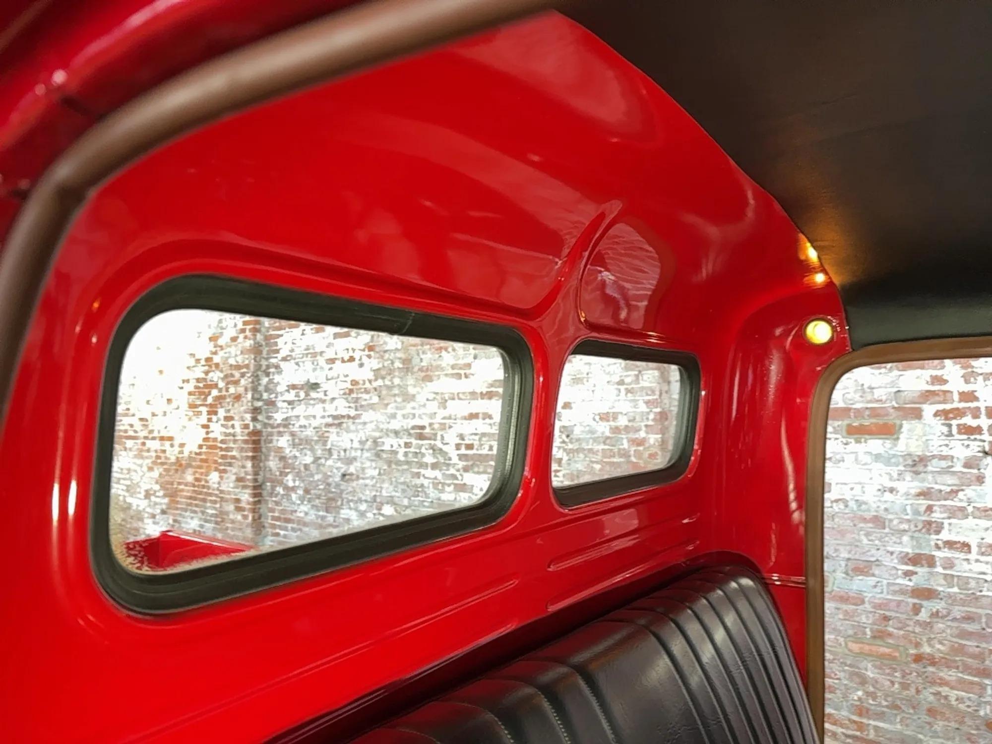 1955 International R-100