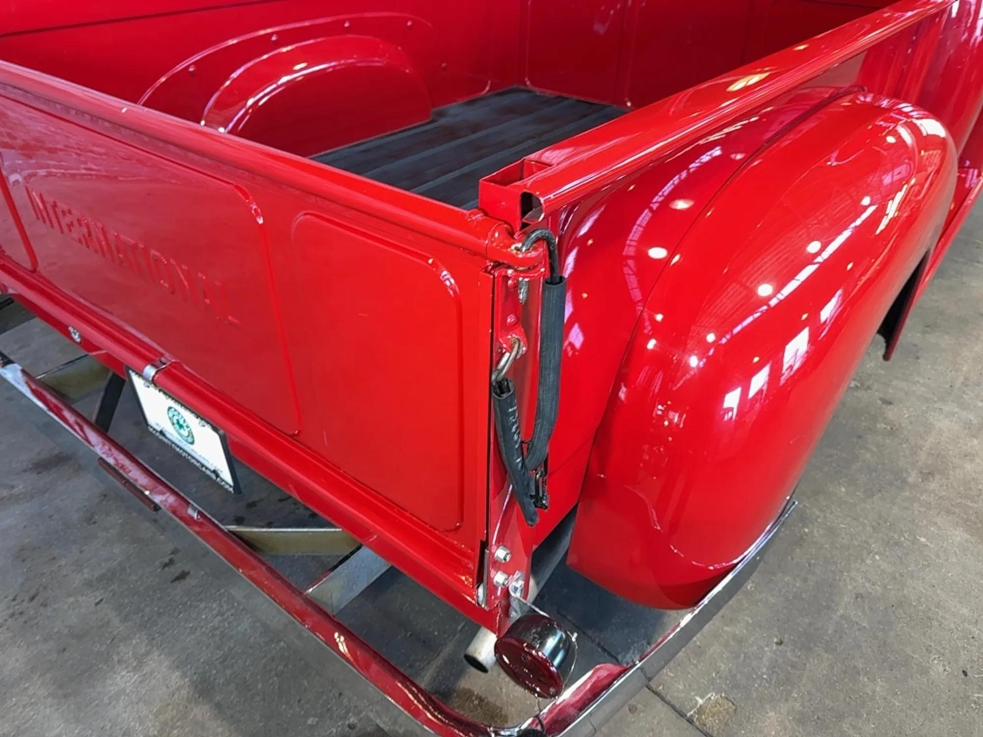 1955 International R-100