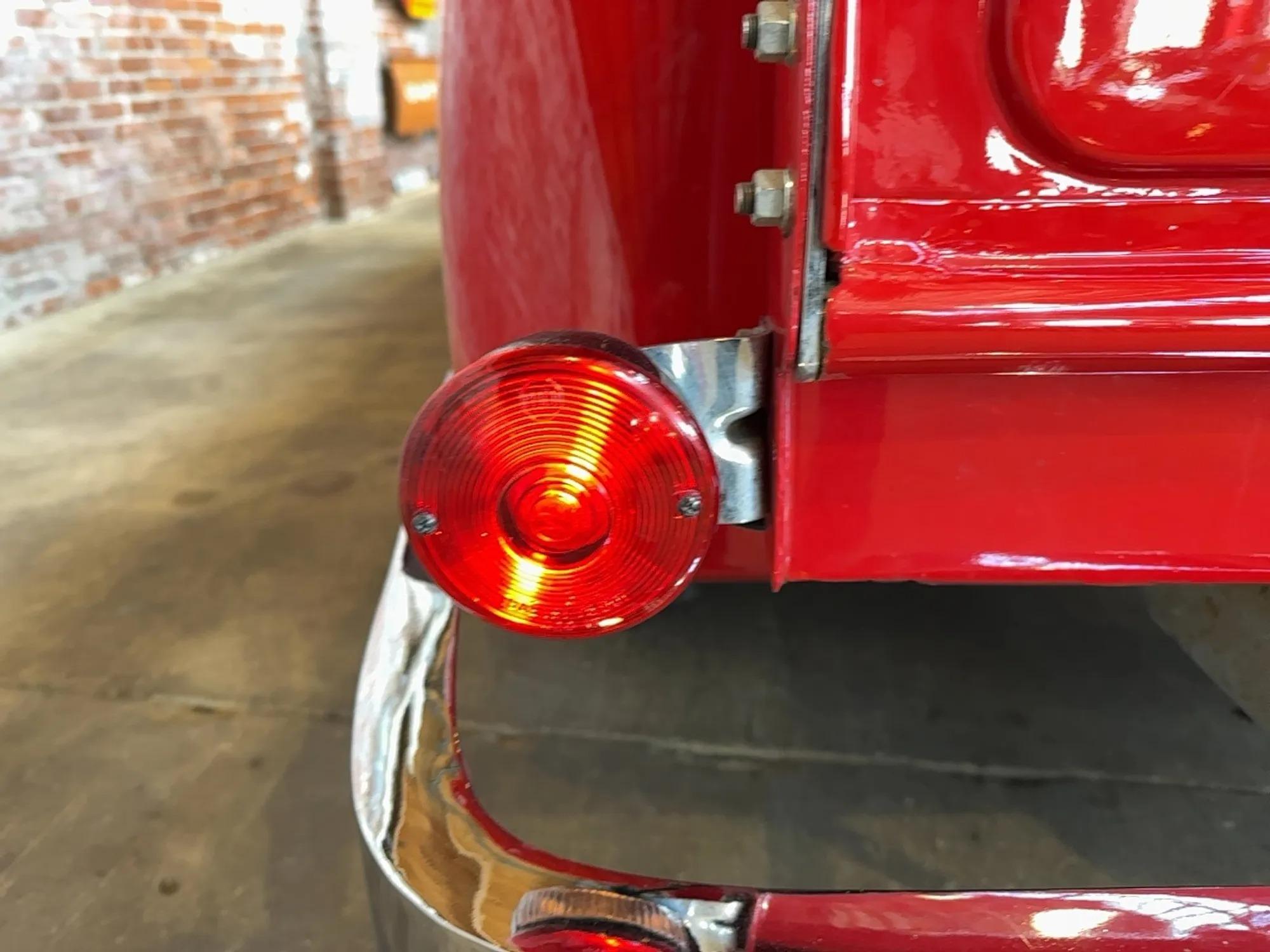 1955 International R-100
