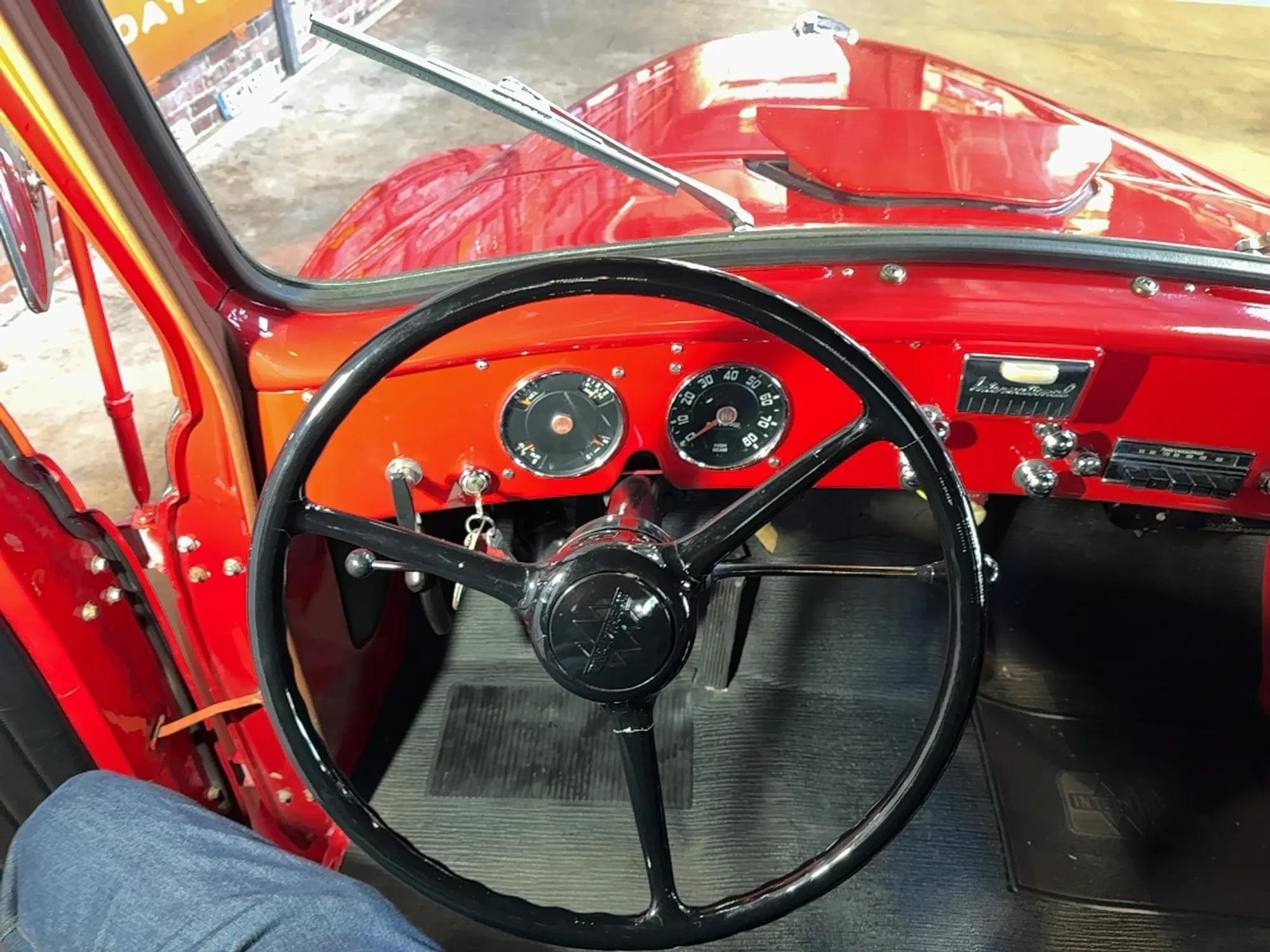 1955 International R-100