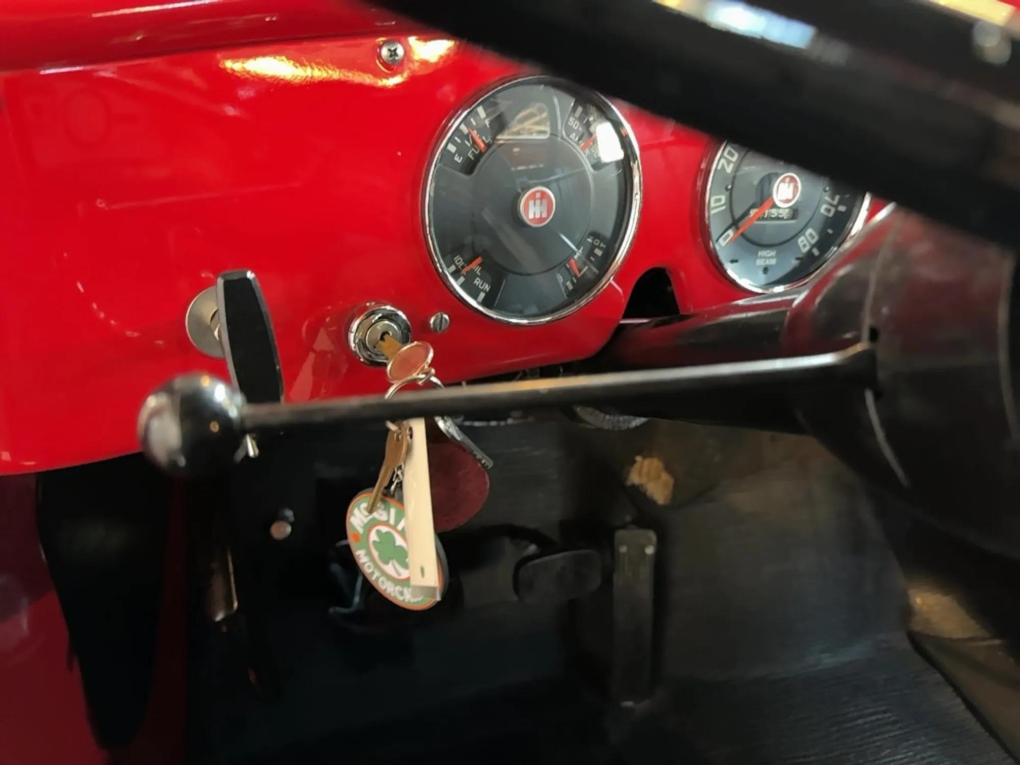 1955 International R-100