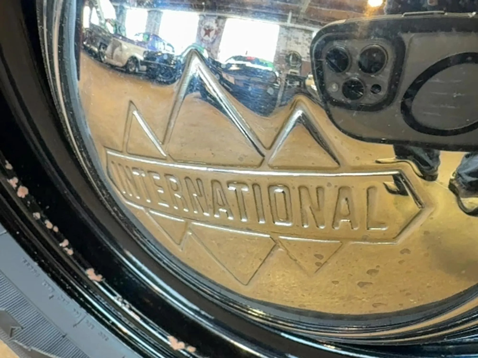 1955 International R-100