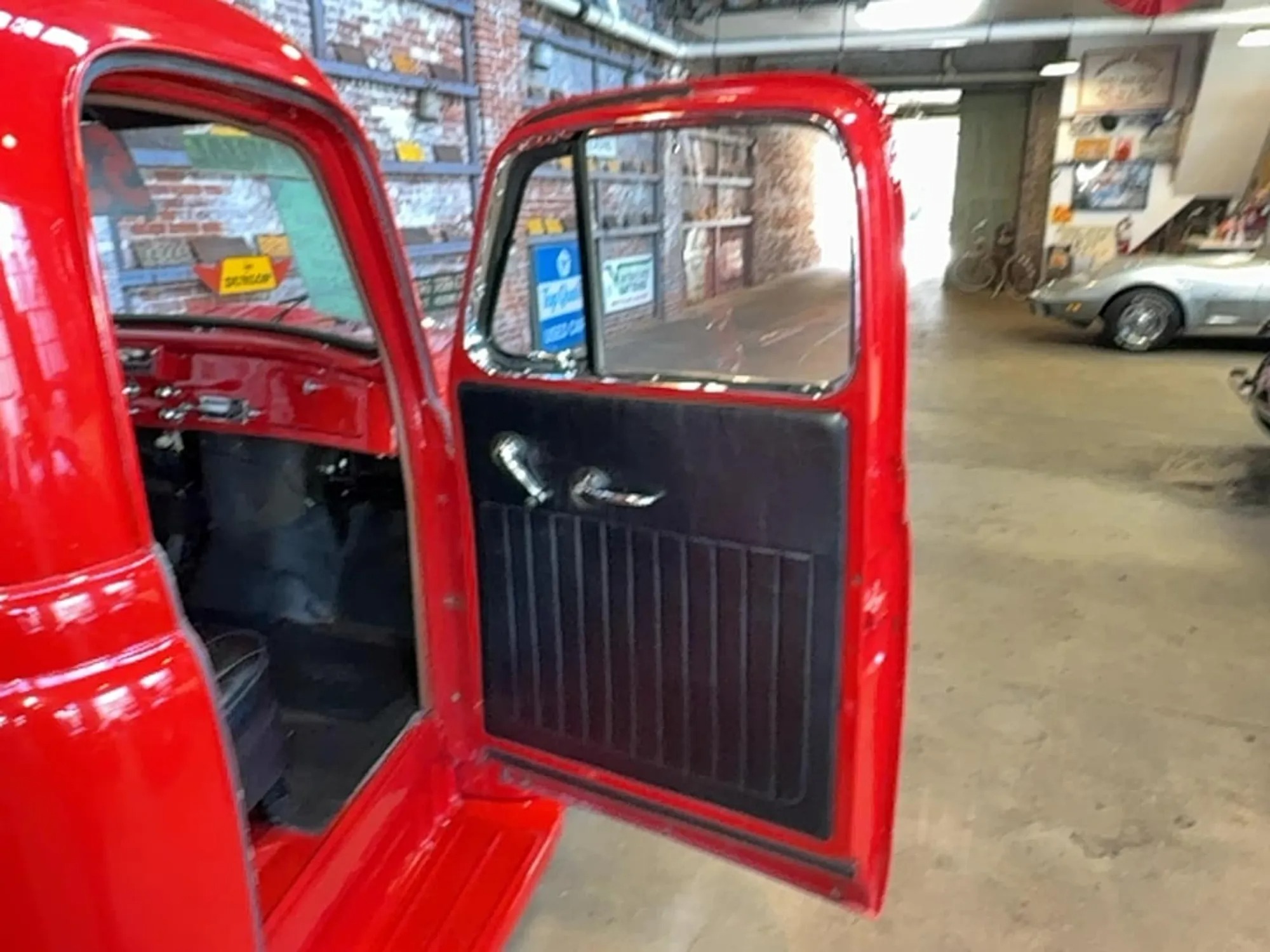 1955 International R-100