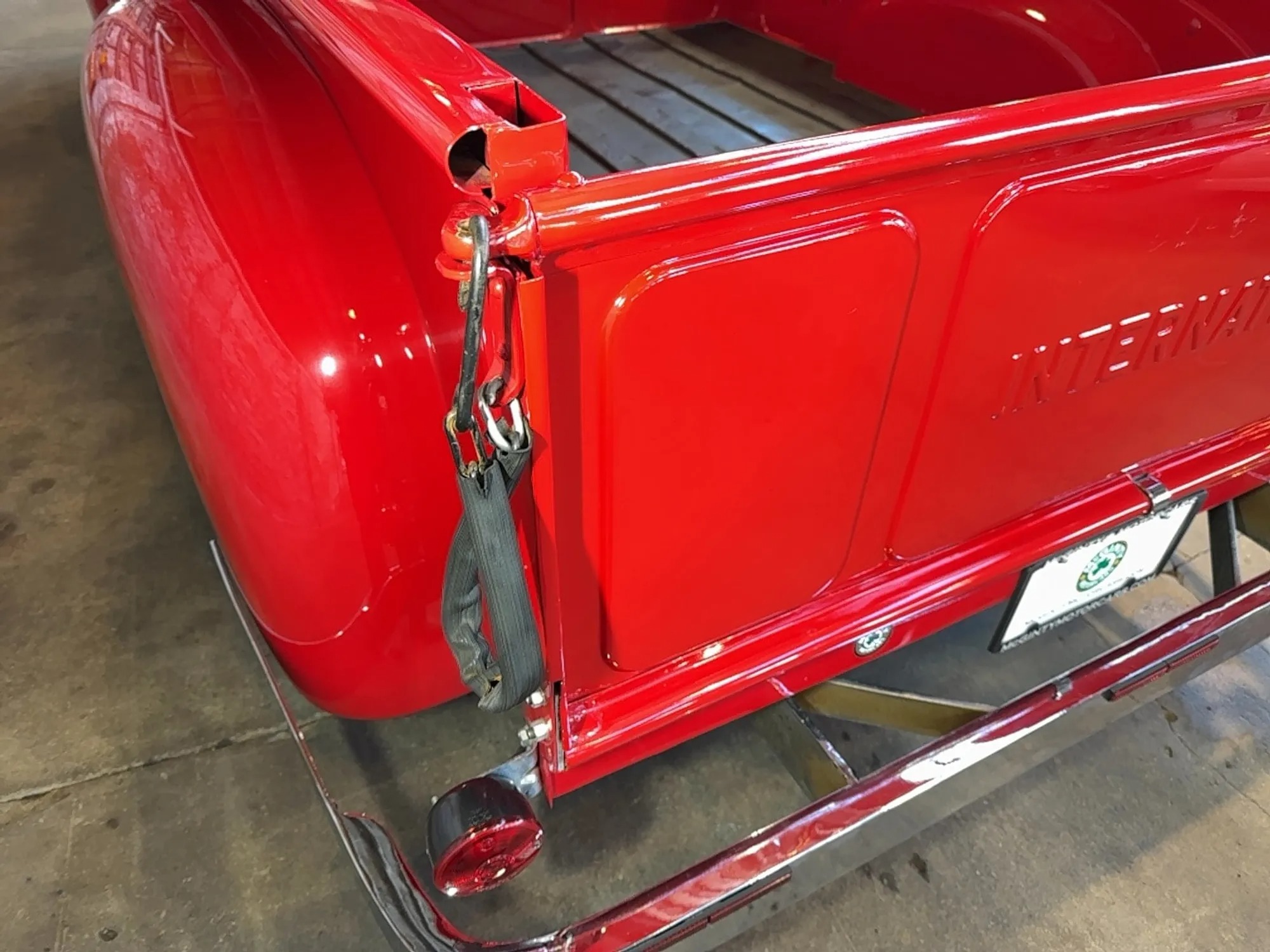 1955 International R-100