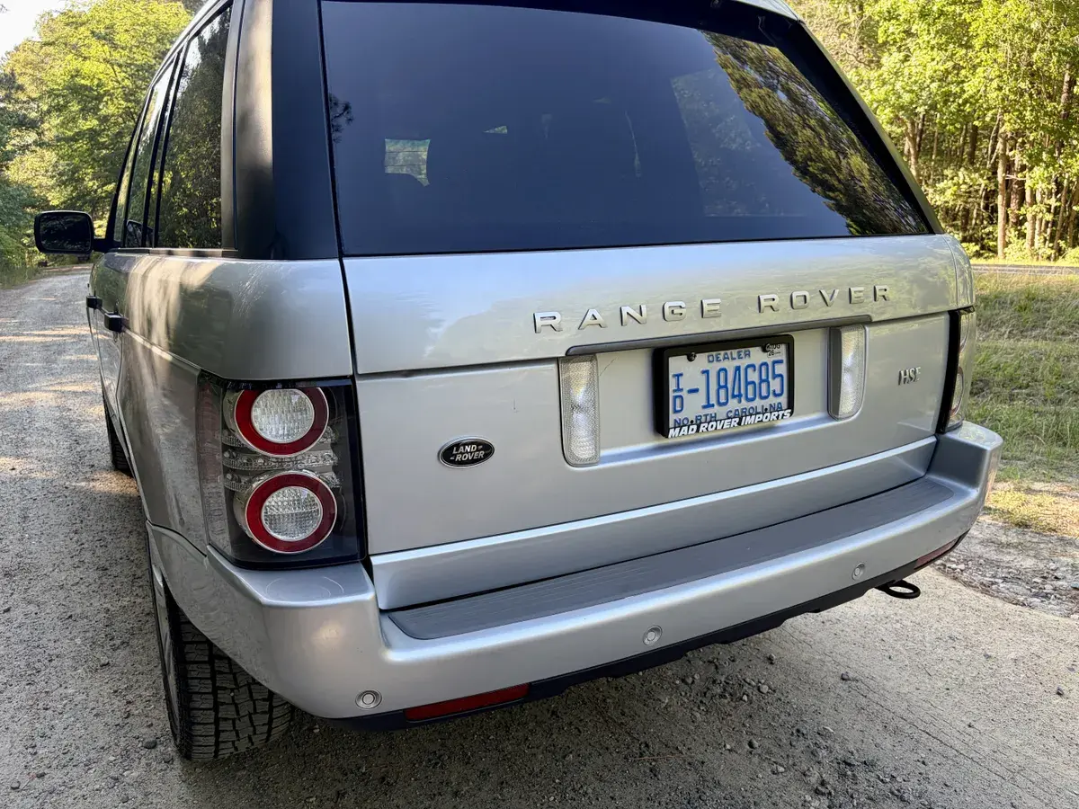 2011 Land Rover Range Rover HSE Lux