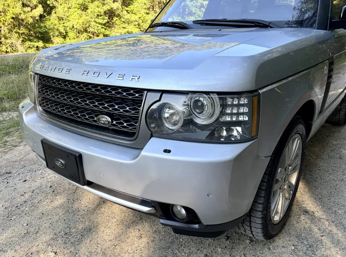 2011 Land Rover Range Rover HSE Lux