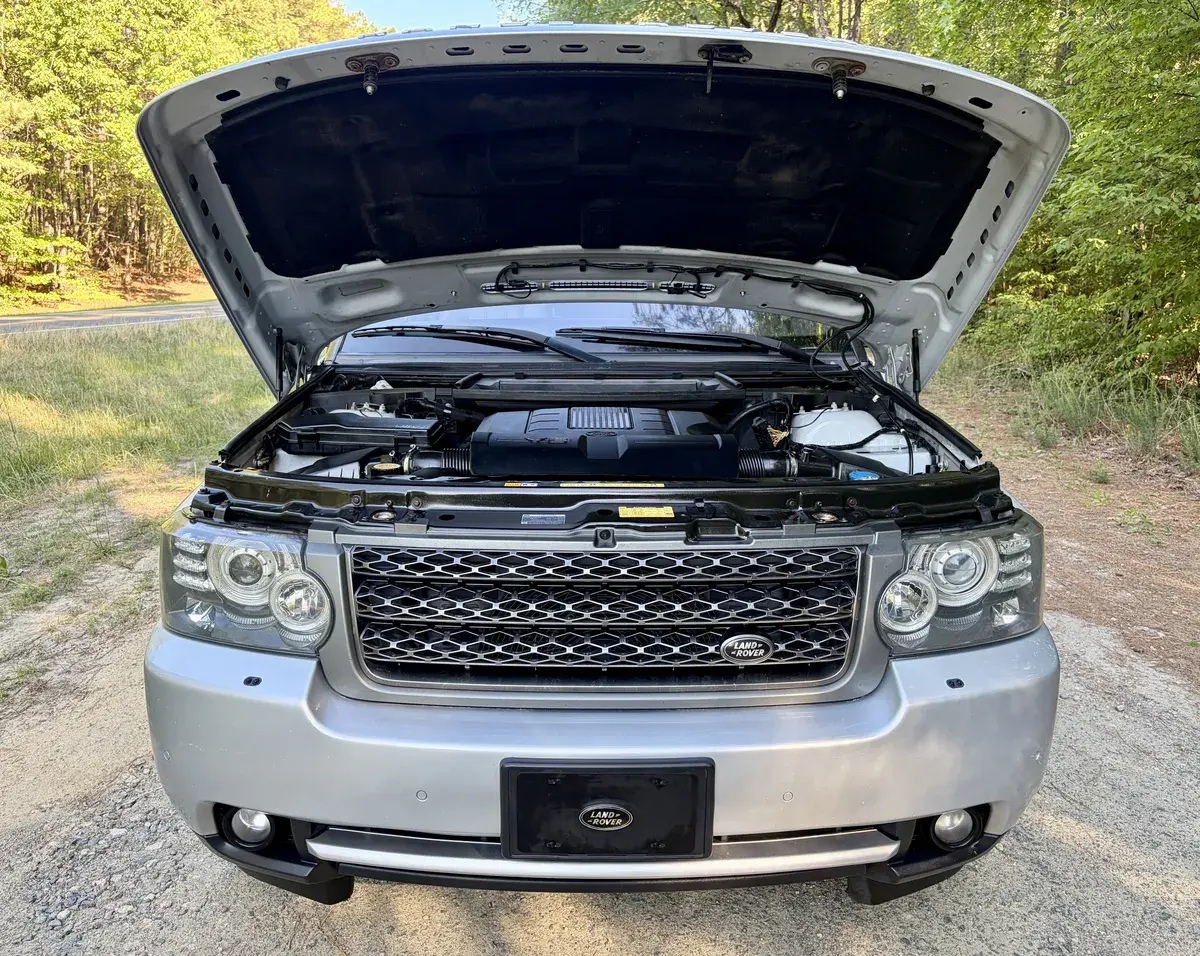 2011 Land Rover Range Rover HSE Lux