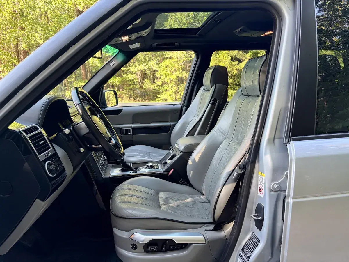 2011 Land Rover Range Rover HSE Lux - 4
