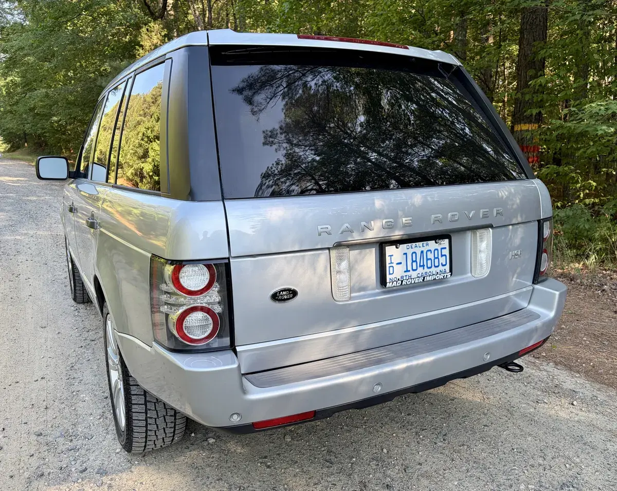 2011 Land Rover Range Rover HSE Lux