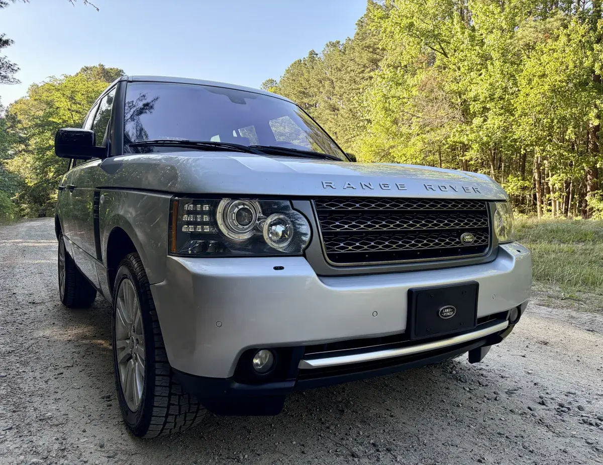2011 Land Rover Range Rover HSE Lux
