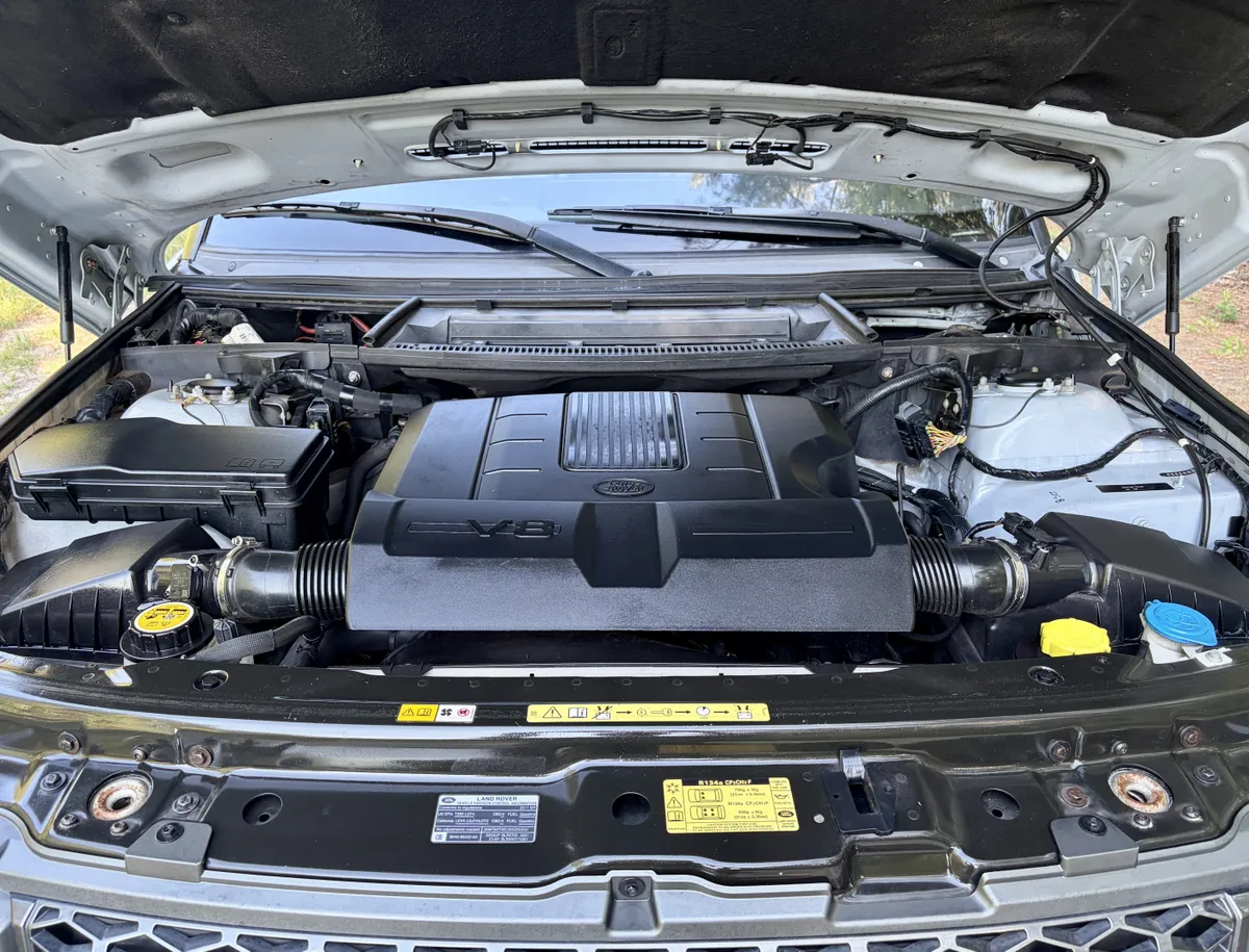 2011 Land Rover Range Rover HSE Lux
