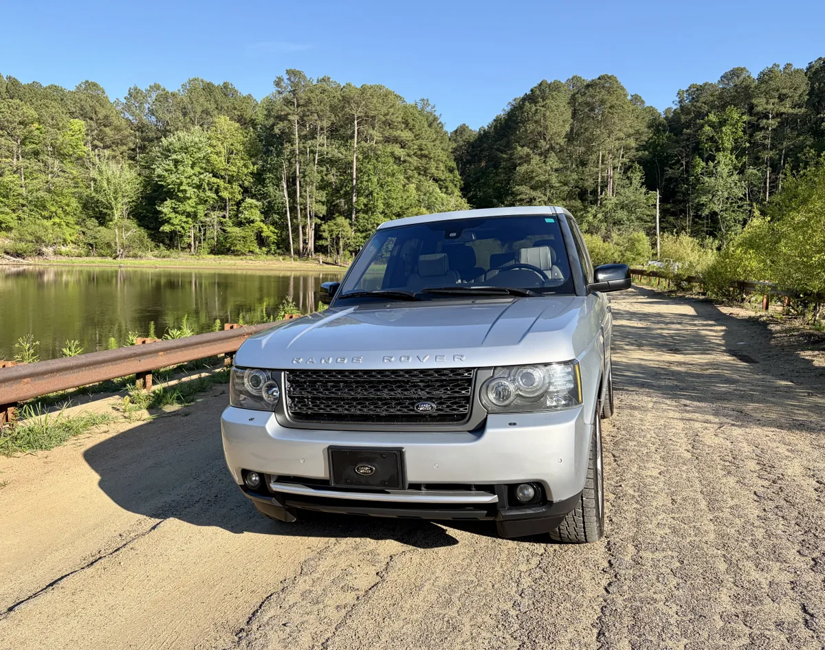 2011 Land Rover Range Rover HSE Lux