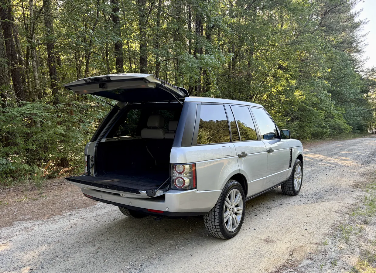 2011 Land Rover Range Rover HSE Lux