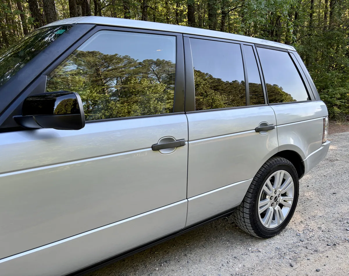 2011 Land Rover Range Rover HSE Lux