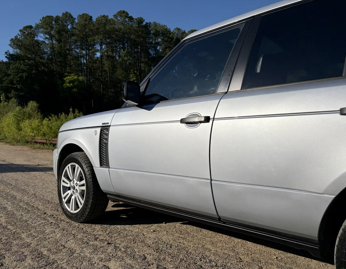 2011 Land Rover Range Rover HSE Lux