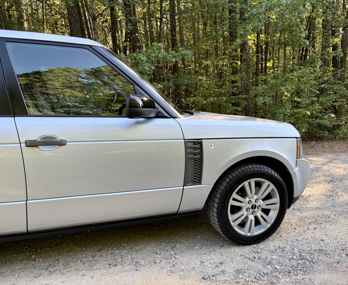 2011 Land Rover Range Rover HSE Lux