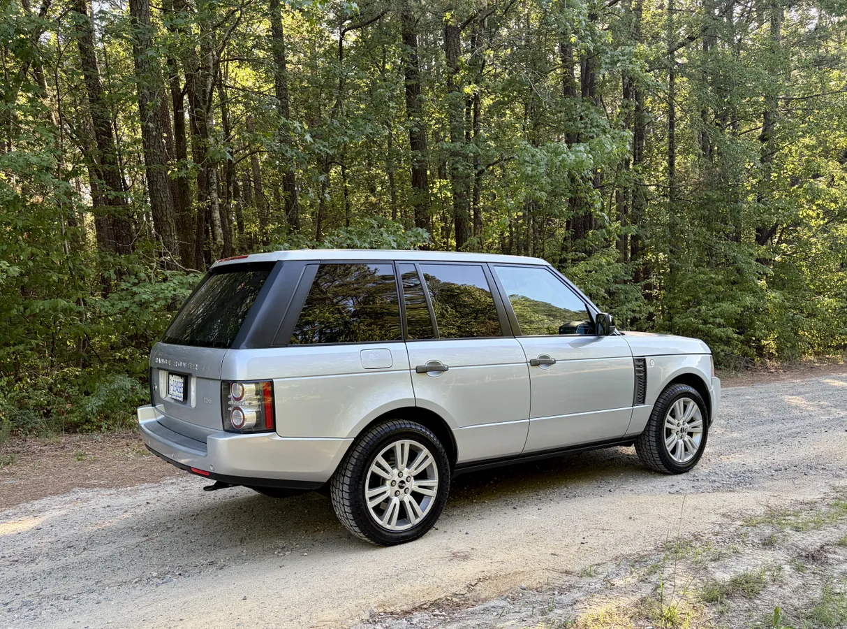 2011 Land Rover Range Rover HSE Lux