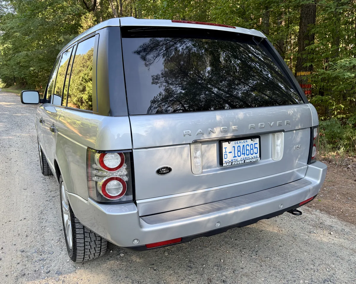 2011 Land Rover Range Rover HSE Lux