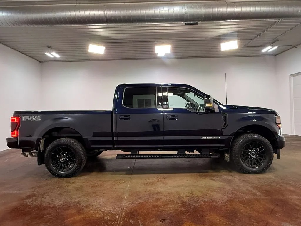 2021 Ford F-250 SD Lariat - 2