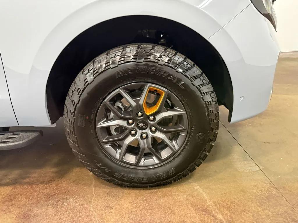 2025 Ford Expedition Tremor