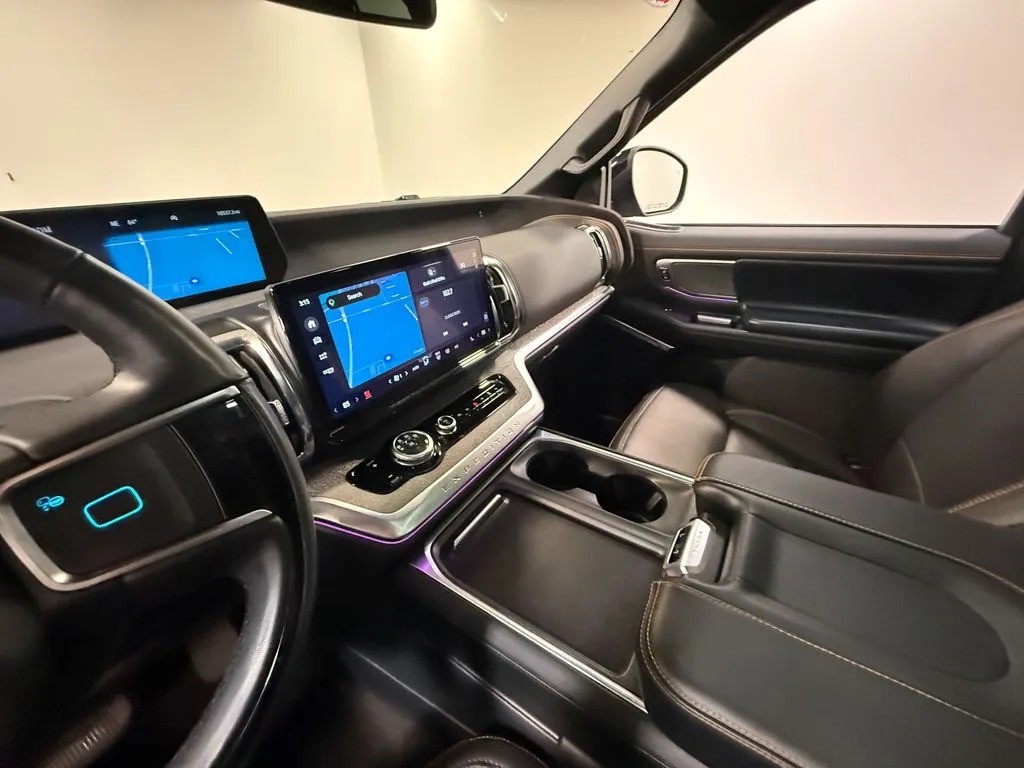 2025 Ford Expedition Tremor