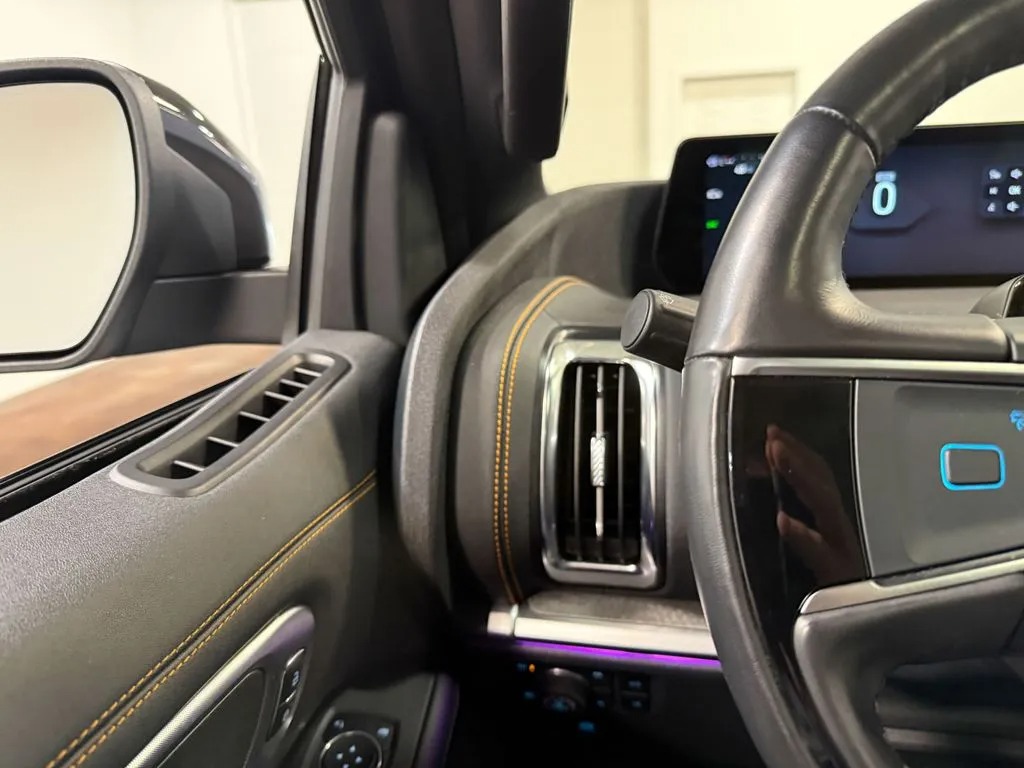 2025 Ford Expedition Tremor