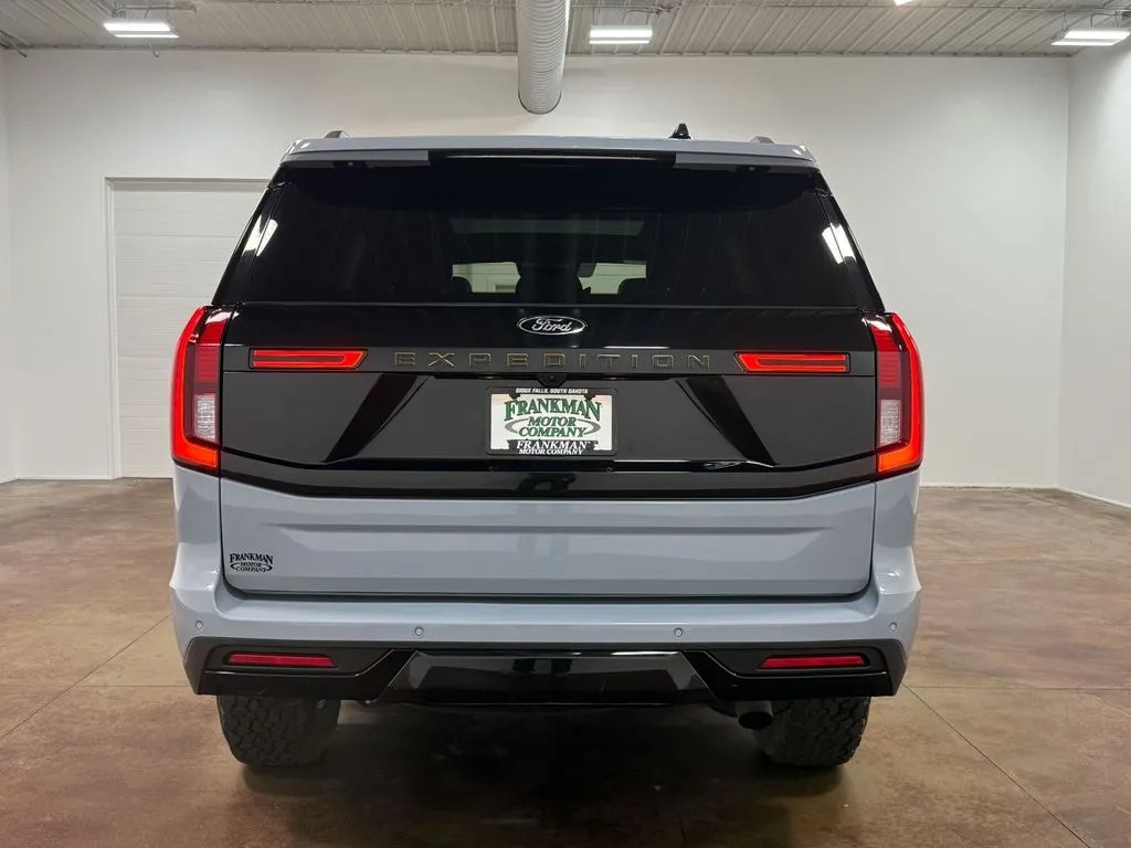 2025 Ford Expedition Tremor