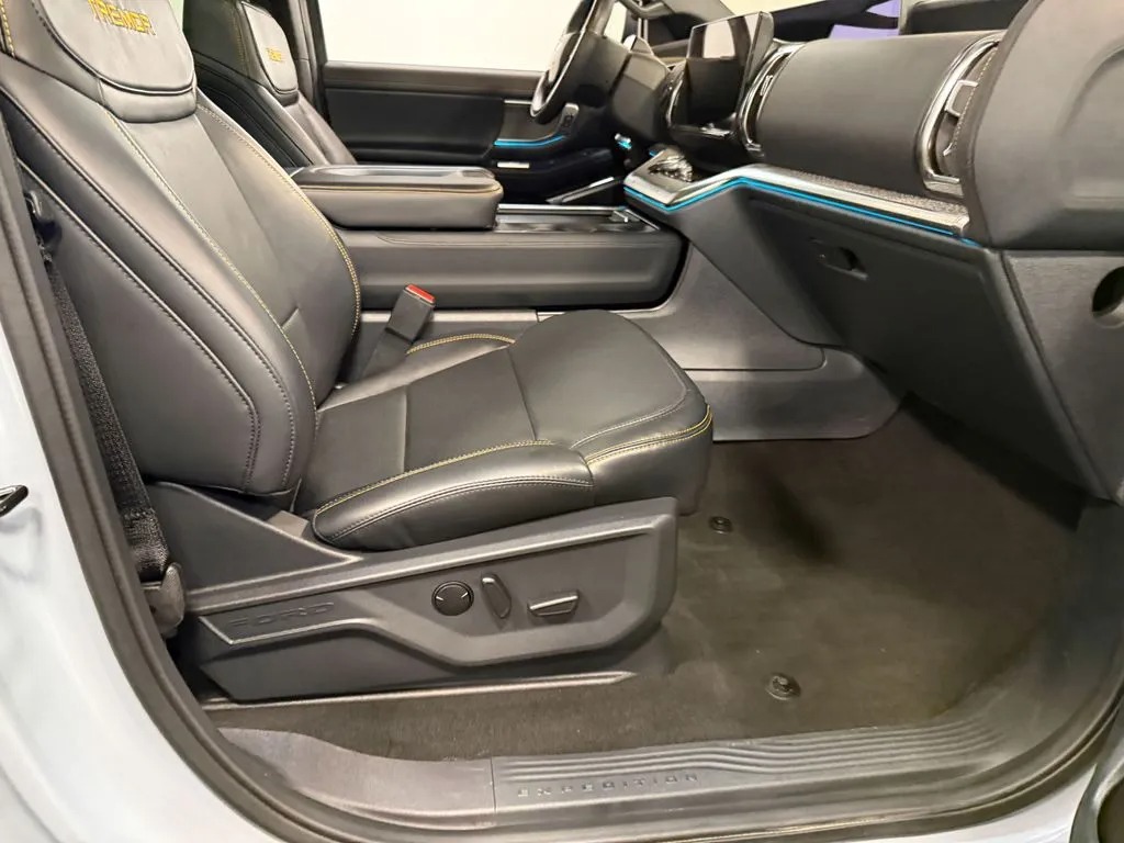 2025 Ford Expedition Tremor