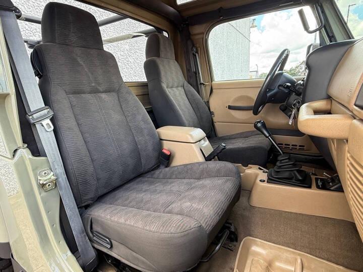 1999 Jeep Wrangler AEV Brute Conversion