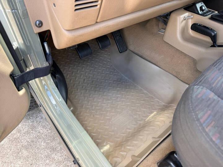 1999 Jeep Wrangler AEV Brute Conversion