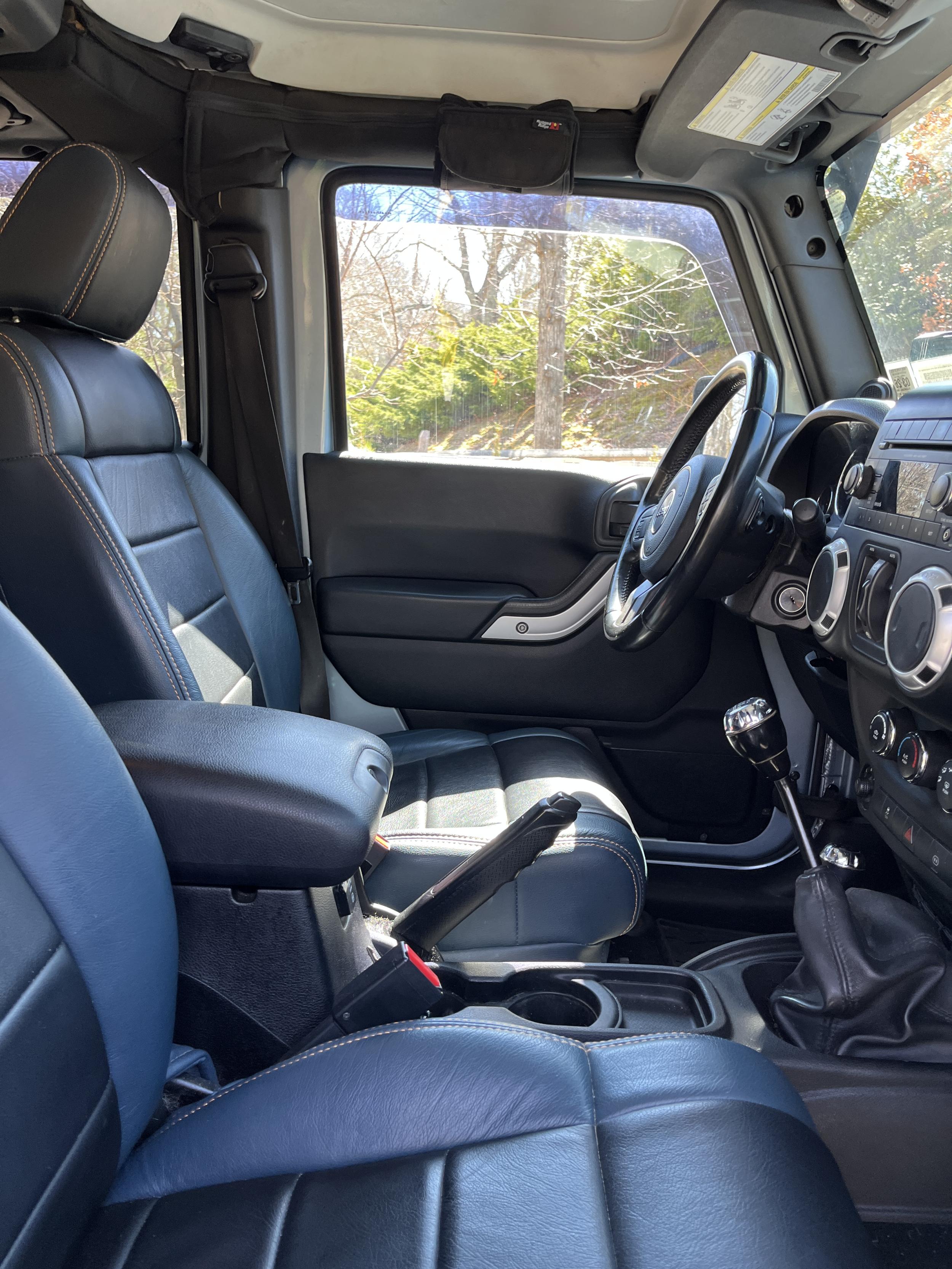 2012 Jeep Wrangler Unlimited Sahara